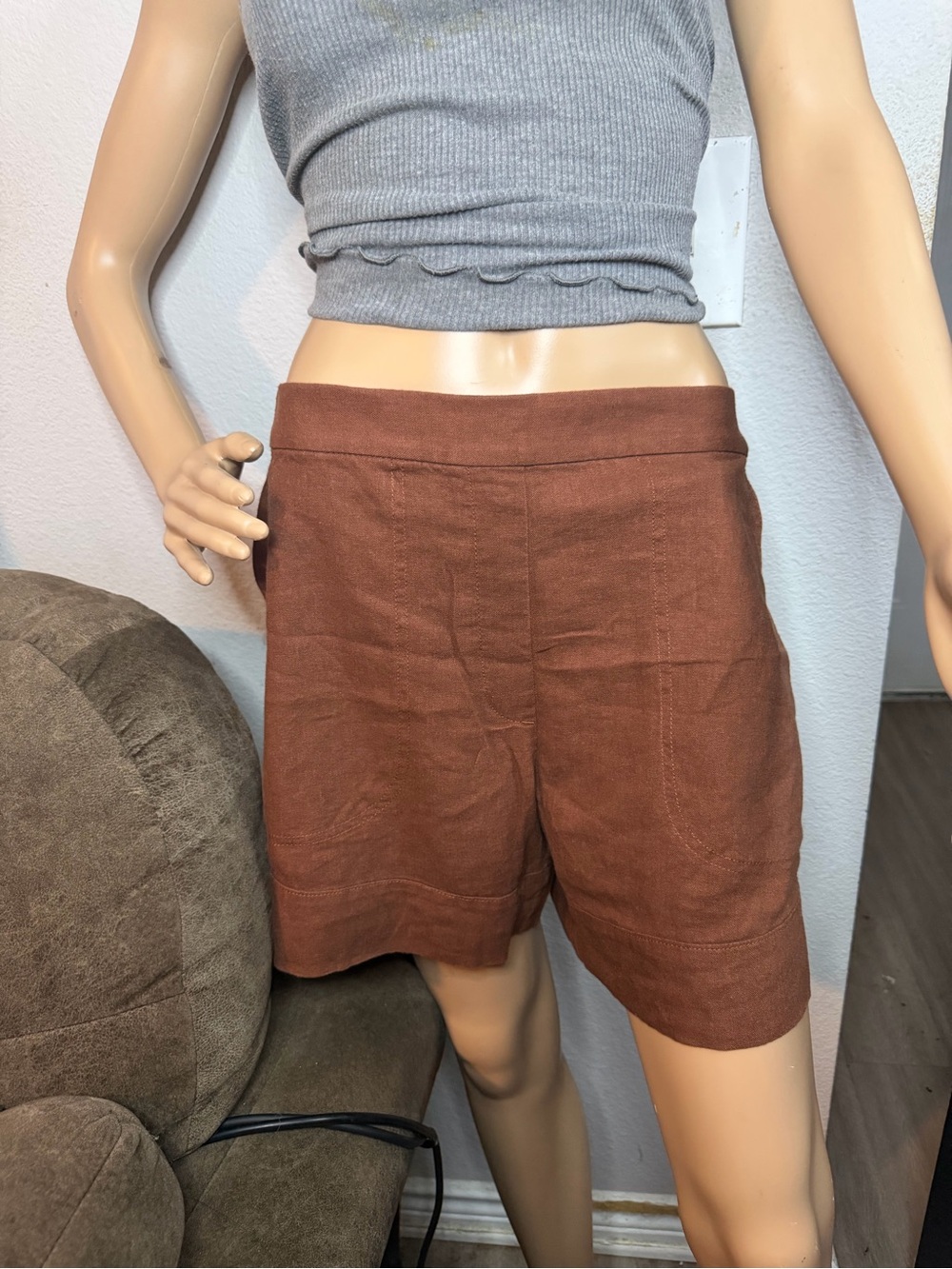Banana Republic Linen Blend Shorts NWT Lightweight Summer Size M - Picture 2 of 5
